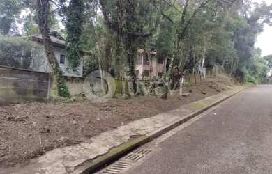 Imagem: O terreno possui 455m² de Área e está localizado em Barreirinha