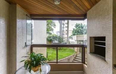 Imagem: O apartamento possui 3 Dormitórios, 2 Banheiros, 1 Vaga na