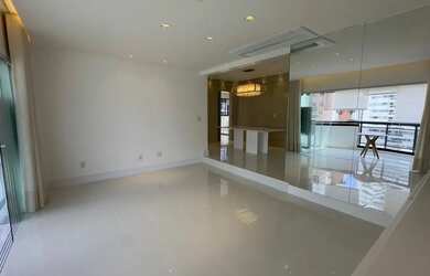 Imagem: O apartamento possui 2 Dormitórios, 3 Banheiros, 2 Vagas na