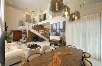 Imagem: A casa em condomínio possui 4 Dormitórios, 5 Banheiros, 2