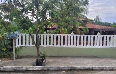 Imagem: A casa possui 2 Dormitórios, 2 Banheiros, 1 Vaga na garagem