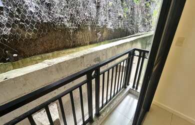 Imagem: O apartamento possui 2 Dormitórios, 2 Banheiros, 1 Vaga na