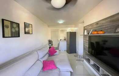 Imagem: O apartamento possui 2 Dormitórios, 2 Banheiros, 1 Vaga na