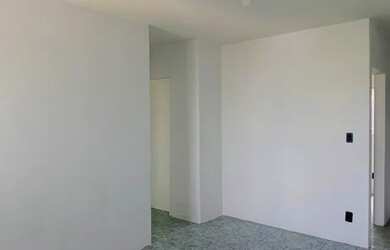 Imagem: O apartamento possui 2 Dormitórios, 1 Banheiro, Churrasqueira