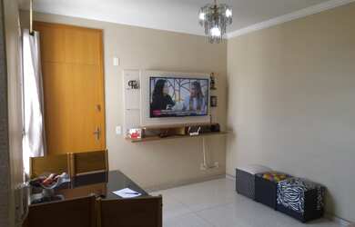 Imagem: O apartamento possui 2 Dormitórios, 1 Banheiro, 1 Vaga na garagem