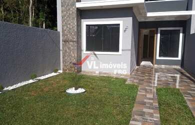 Imagem: A casa em condomínio possui 3 Dormitórios, 1 Banheiro, 1 Vaga