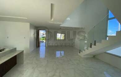 Imagem: A casa em condomínio possui 4 Dormitórios, 5 Banheiros, 4