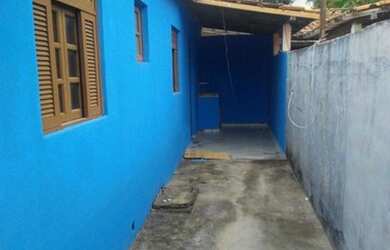 Imagem: A casa possui 2 Dormitórios, 1 Banheiro, 60m² de Área e