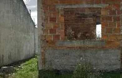 Imagem: O terreno possui 1m² de Área e está localizado em Três