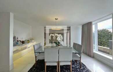 Imagem 3: Casa à Venda - Mangabeiras, 4 Quartos, 600 m2