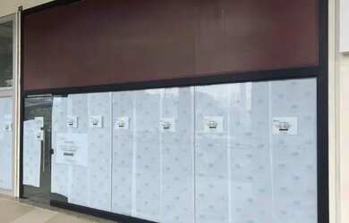 Imagem: O depósito possui 5 Vagas na garagem, 151m² de Área e está