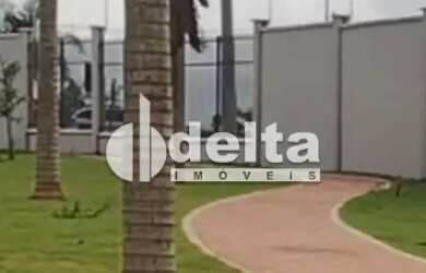 Imagem 5: Terreno no Condomínio Residencial Boulevard Umuarama disponível em Uberlândia...