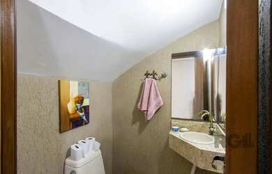 Imagem 7: Casa em Hípica. Churrasqueira, Lareira, 1 Vaga na garageme3 Dormitórios