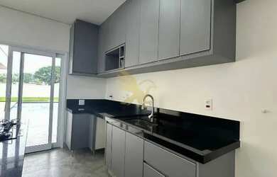 Imagem 7: Casa térrea à venda em Itatiba com 2 quartos, suíte, espaço gourmet e piscina