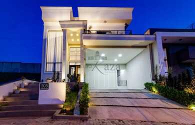 Imagem: A casa em condomínio possui 3 Dormitórios, 5 Banheiros, 3