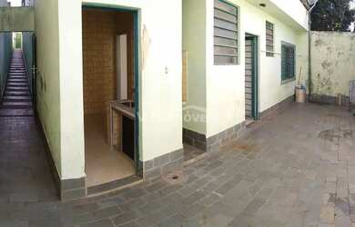 Imagem: A casa possui 1 Dormitório, 1 Banheiro, 45m² de Área e está