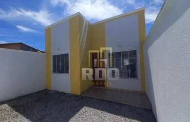 Imagem: A casa possui 2 Dormitórios, 2 Banheiros, 1 Vaga na garagem