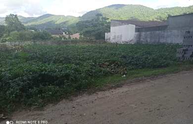 Imagem: O terreno possui 600m² de Área e está localizado em Boiçucanga