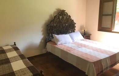 Imagem 2: Casa ampla com vista para o mar e com área de apoio exclusiva pé na...