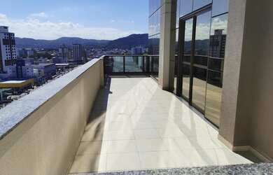 Imagem: O depósito possui 1 Vaga na garagem, 83m² de Área e está