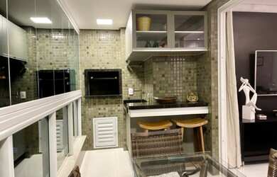 Imagem 7: Apartamento à VENDA, 3 suítes, 4 garagens, à 200 metros da Beira Mar Norte em Florianópol