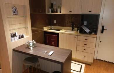 Imagem: O apartamento possui 1 Dormitório, 1 Banheiro, 40m² de Área