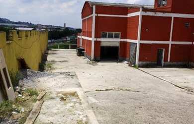 Imagem 2: Galpão para Locação em Embu das Artes, Jardim Sadie, 2 banheiros, 5...