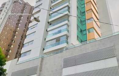 Imagem: O apartamento possui 5 Dormitórios, 5 Banheiros, 4 Vagas na