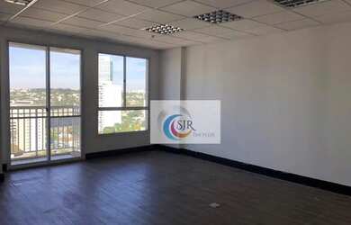 Imagem: O depósito possui 1 Vaga na garagem, 40m² de Área e está