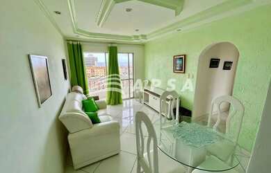 Imagem: O apartamento possui 3 Dormitórios, 1 Banheiro, 1 Vaga na garagem