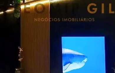 Imagem 9: CASA MODERNA NO CENTRO - COM PISCINA E ENERGIA SOLAR