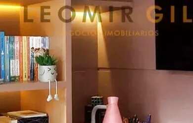 Imagem 12: CASA MODERNA NO CENTRO - COM PISCINA E ENERGIA SOLAR