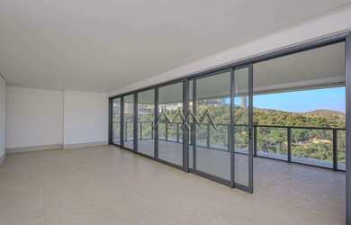 Imagem: O apartamento possui 3 Dormitórios, 3 Banheiros, 4 Vagas na