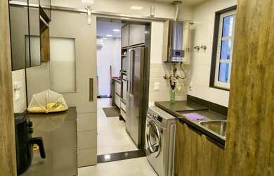 Imagem 7: Casa triplex à venda no Valparaiso, Petrópolis Rj , 4 suítes e 2 vagas de garagem