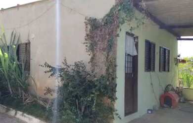 Imagem: O terreno possui 420m² de Área e está localizado em Riacho