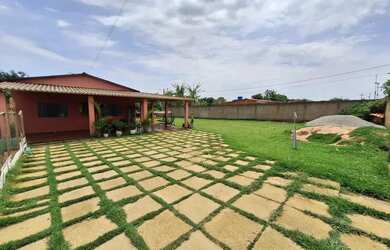 Imagem: A fazenda possui 1.100m² de Área e está localizado em Recanto