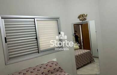 Imagem 4: Apartamento com armários à 300m da UFU de 2/4 e suíte, 57m² por R$...