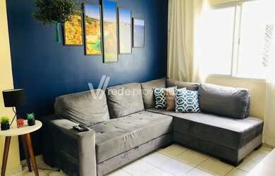 Imagem: O apartamento possui 3 Dormitórios, 1 Banheiro, 1 Vaga na garagem