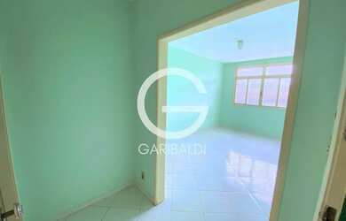 Imagem: O apartamento possui 1 Dormitório, 2 Banheiros, 60m² de Área