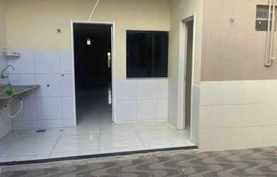 Imagem: A casa possui 2 Dormitórios, 1 Banheiro, 84m² de Área e