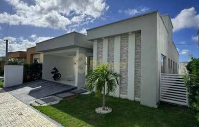 Imagem: A casa possui 3 Dormitórios, 3 Banheiros e 150m² de Área