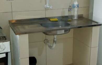 Imagem: A casa possui 1 Dormitório, 1 Vaga na garagem e está localizado