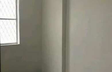 Imagem: O apartamento e possui 2 Dormitórios, Suítes, 1 Banheiro