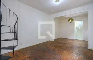 Imagem: A casa possui 2 Dormitórios, 3 Banheiros, 95m² de Área e