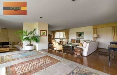 Imagem: A casa em condomínio possui 4 Dormitórios, 5 Banheiros, 5