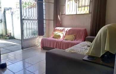 Imagem: A casa possui 2 Dormitórios, 1 Banheiro, 55m² de Área e