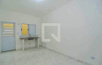 Imagem: O studio possui 1 Dormitório, 1 Banheiro, 14m² de Área e