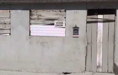 Imagem: A casa possui 3 Dormitórios, 3 Banheiros e está localizado