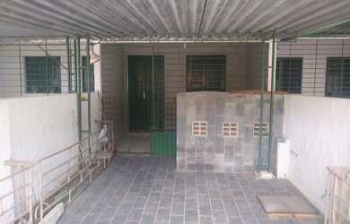 Imagem: A casa em condomínio possui 2 Dormitórios, 2 Banheiros, 1