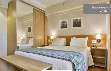 Imagem 7: Flat Transamérica. Piscina, Imóvel mobiliado, 25m² de Áreae1 Vaga...